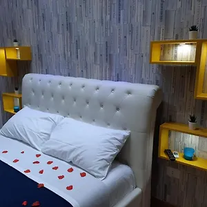 Red House Bed and breakfast