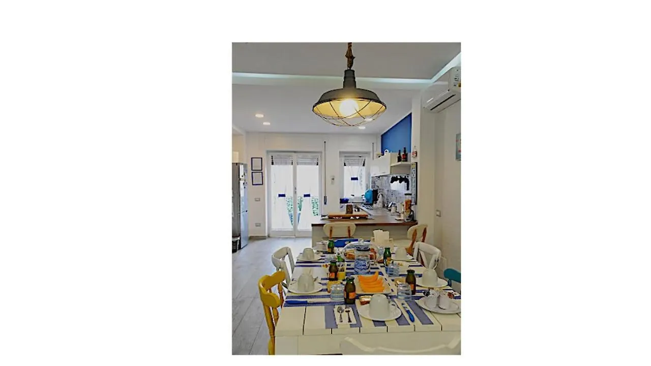 Bed and Breakfast #Zonaporto Neapol 3*,