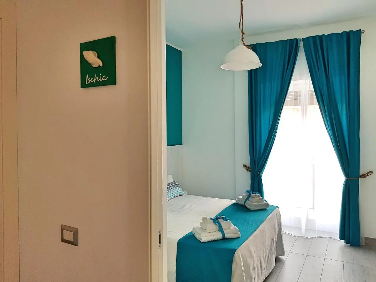 Bed and Breakfast #Zonaporto Neapol 3*,